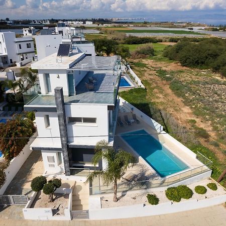 Seaside Luxury Villa Paralimni Luaran gambar